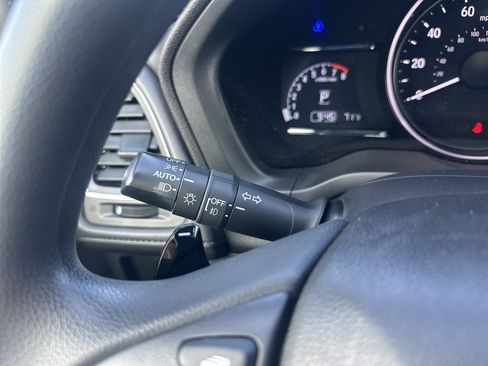 Used 2020 Honda HR-V EX image 23