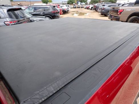 Used 2023 GMC Sierra 1500 SLT w/ SLT Convenience Package AWD/4WD image 8