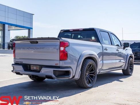 Used 2025 Chevrolet Silverado 1500 RST AWD/4WD image 10