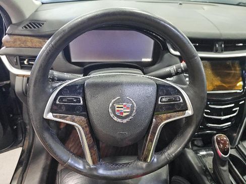 Used 2013 Cadillac XTS Premium FWD image 4