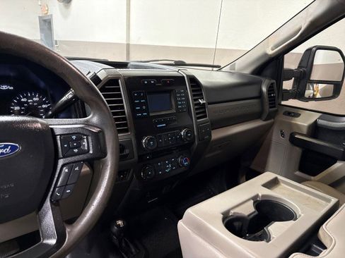 Used 2018 Ford F350 XL w/ Power Equipment Group image 17