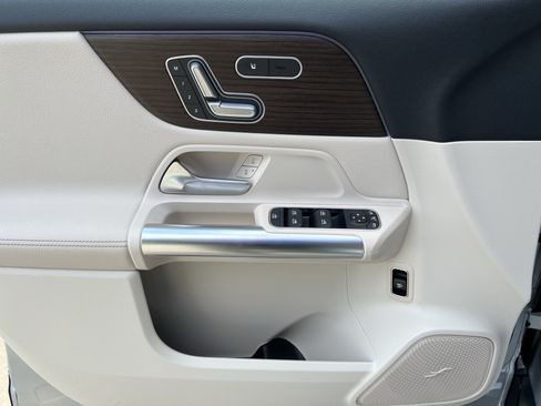 Certified 2026 Mercedes-Benz GLA 250 4MATIC image 14