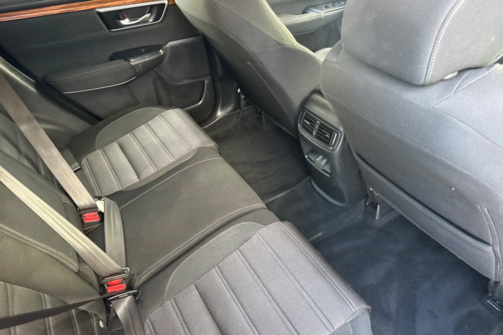Certified 2022 Honda CR-V EX image 31