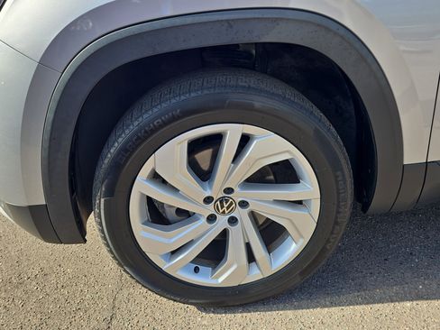 Used 2021 Volkswagen Atlas SE w/ Panoramic Sunroof Package image 38