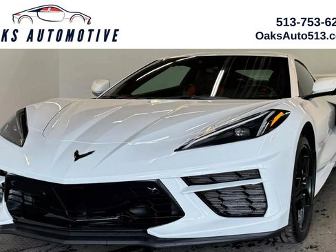 Used 2023 Chevrolet Corvette Stingray Premium Cpe w/ Z51 Performance Package RWD image 1