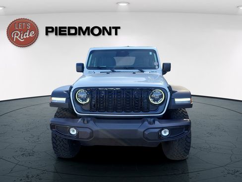 New 2026 Jeep Wrangler Willys AWD/4WD image 3