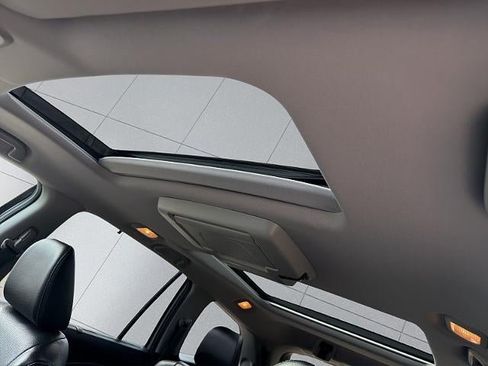 Used 2019 Honda Pilot Elite image 44