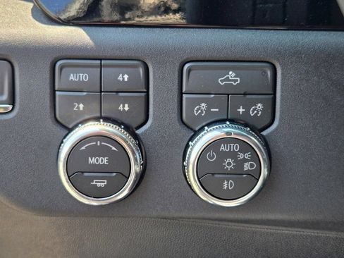 New 2026 GMC Sierra 1500 Elevation AWD/4WD image 39