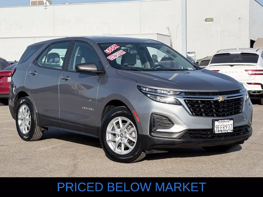 Used 2023 Chevrolet Equinox LS FWD image 2