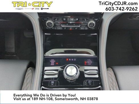 Used 2025 Jeep Grand Cherokee L Summit image 20