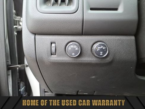 Used 2017 Chevrolet Colorado LT image 18