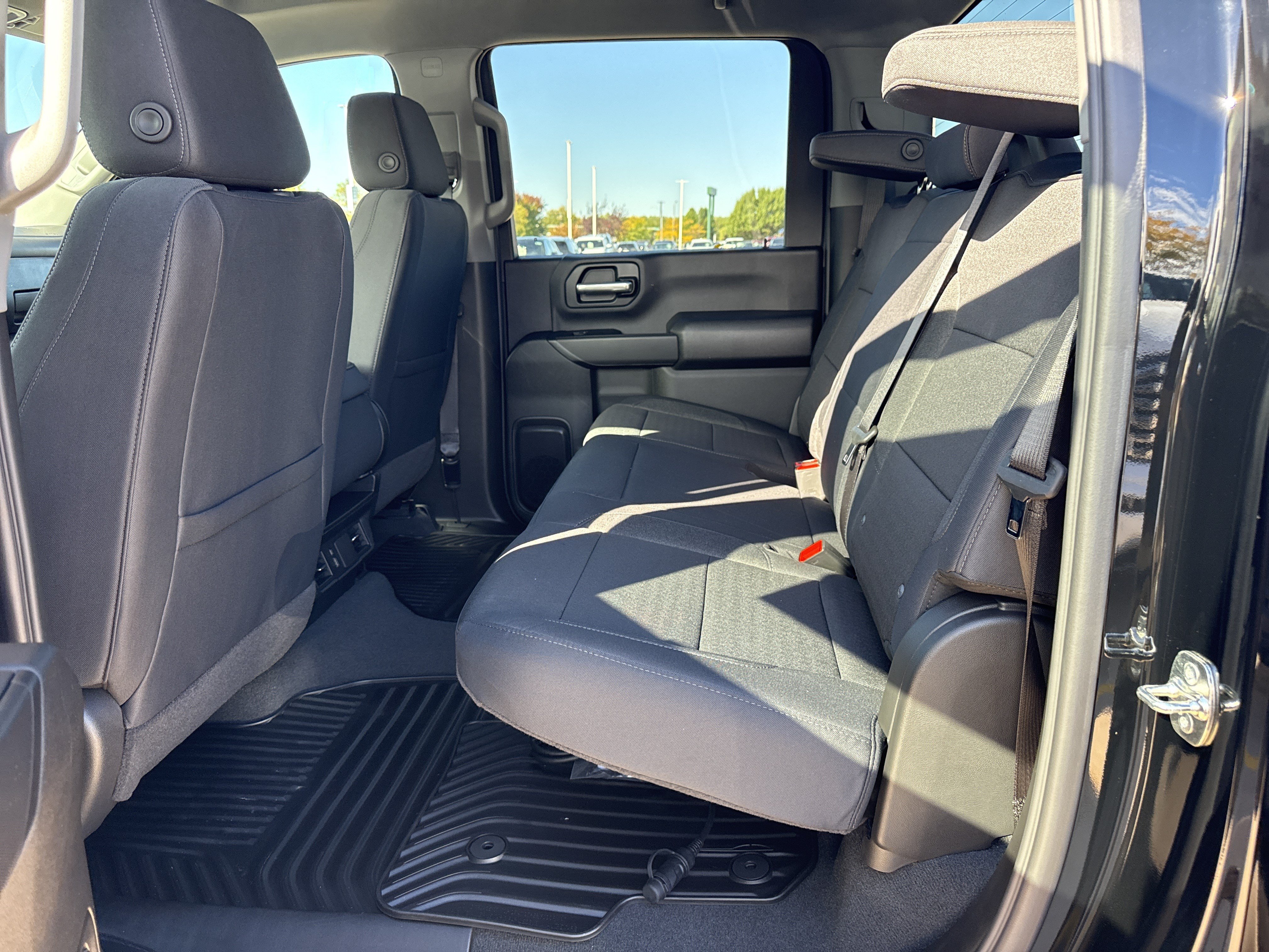 New 2026 Chevrolet Silverado 2500 Custom w/ Custom Value Package AWD/4WD image 8