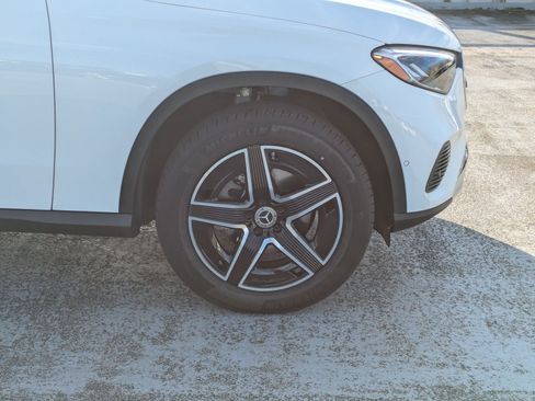 Certified 2026 Mercedes-Benz GLC 300 4MATIC image 29