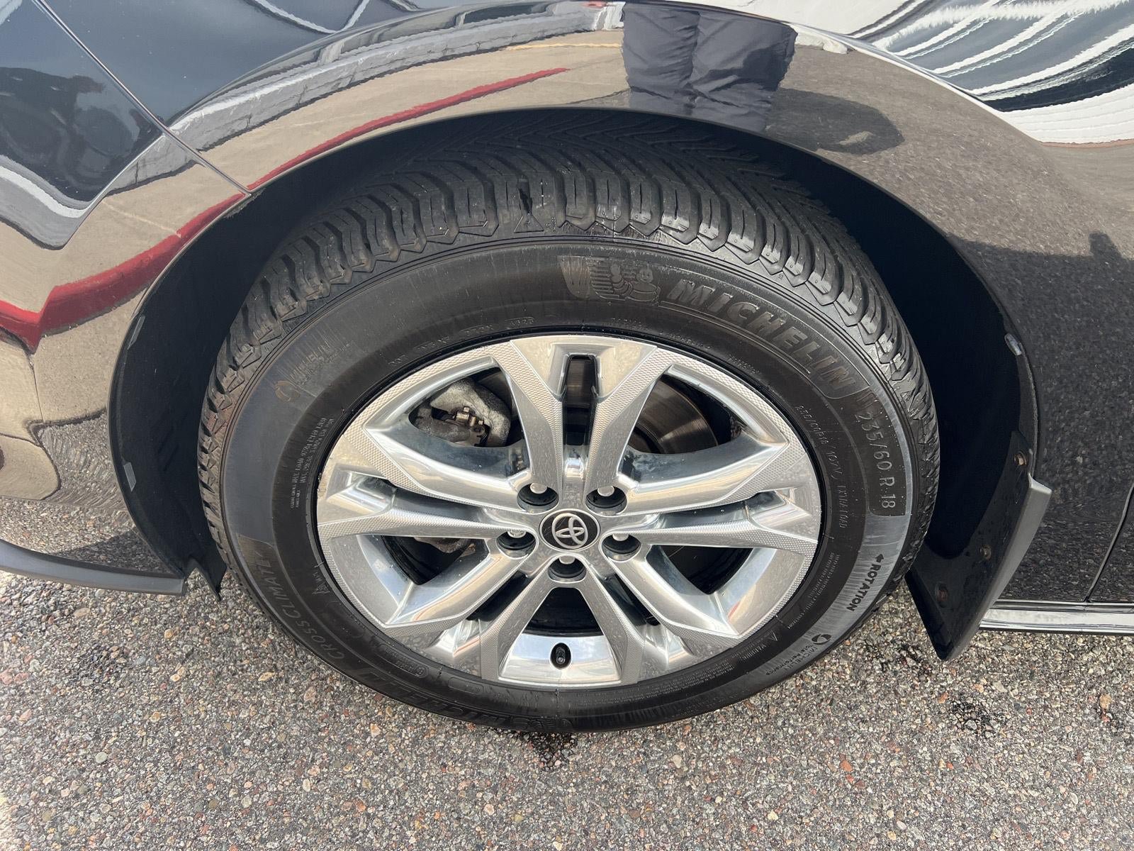 Used 2021 Toyota Sienna Platinum w/ Protection Package (TMS) AWD/4WD image 9