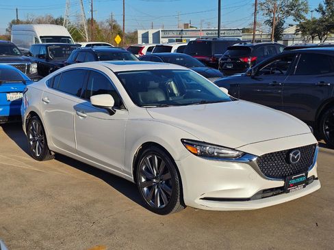 Used 2018 MAZDA MAZDA6 Touring image 3