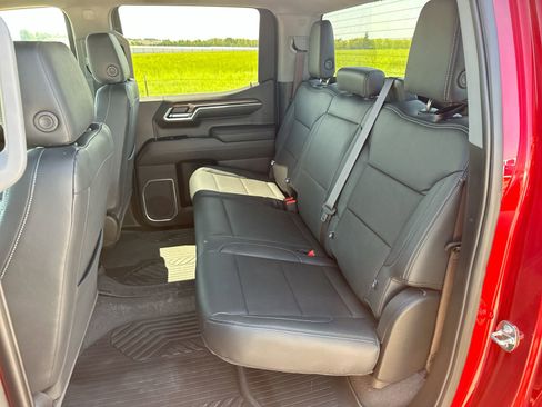 Used 2024 Chevrolet Silverado 1500 LT Trail Boss w/ Protection Package image 21