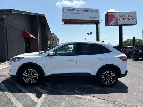Used 2022 Ford Escape SEL AWD/4WD image 2