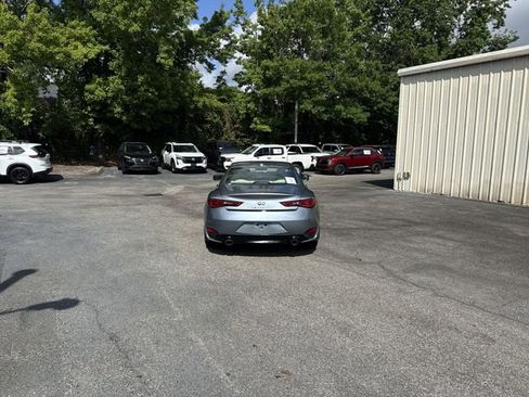 Used 2017 INFINITI Q60 2.0t w/ Premium Plus Package 2.0T RWD image 6