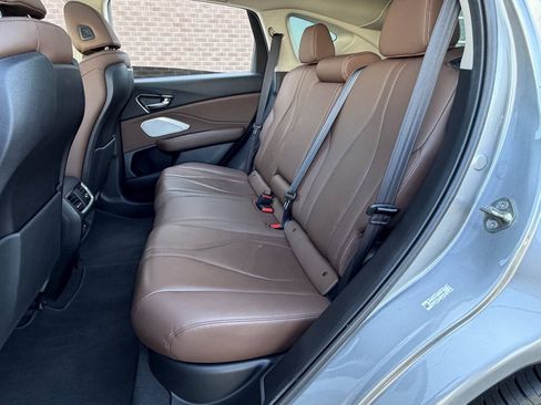 Used 2019 Acura RDX w/ Technology Package AWD/4WD image 32