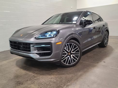 New 2025 Porsche Cayenne S AWD/4WD image 1