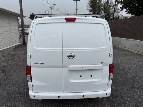 Used 2020 Nissan NV200 SV image 3
