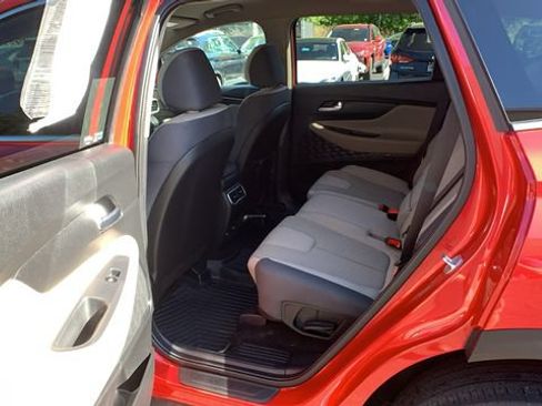 Used 2023 Hyundai Santa Fe SEL AWD/4WD image 16