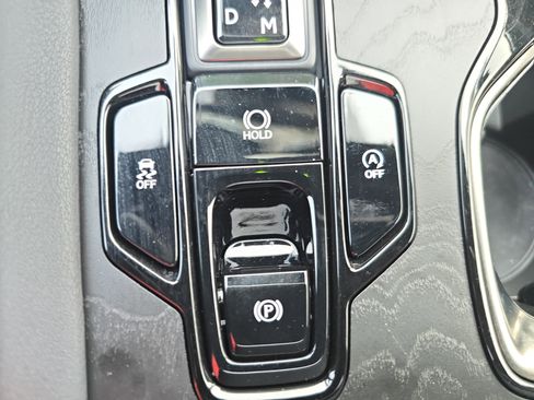 Used 2024 Lexus RX 350 w/ Luxury Package image 24