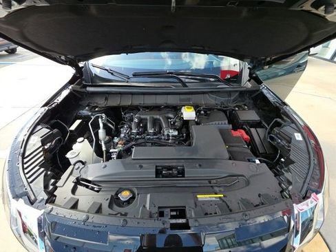 Used 2025 Nissan Pathfinder Platinum w/ Cargo Package image 30