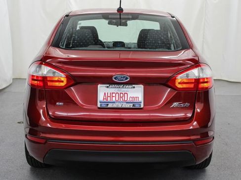 Used 2014 Ford Fiesta SE FWD image 8