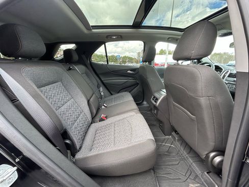 Used 2024 Chevrolet Equinox LT image 6