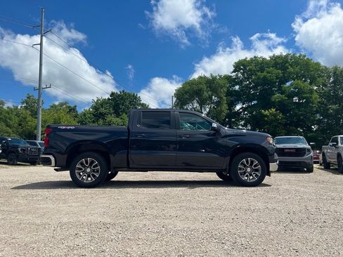Used 2023 Chevrolet Silverado 1500 LT AWD/4WD image 6