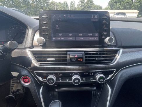 Used 2018 Honda Accord Sport image 28