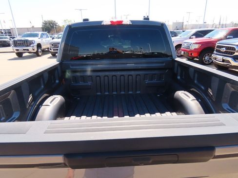 Used 2017 Ford F150 XLT w/ Equipment Group 302A Luxury image 14