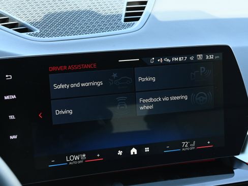 New 2026 BMW X1 xDrive28i w/ Convenience Package image 27