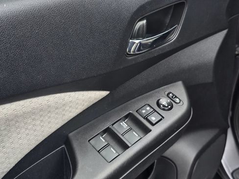 Used 2016 Honda CR-V EX image 19