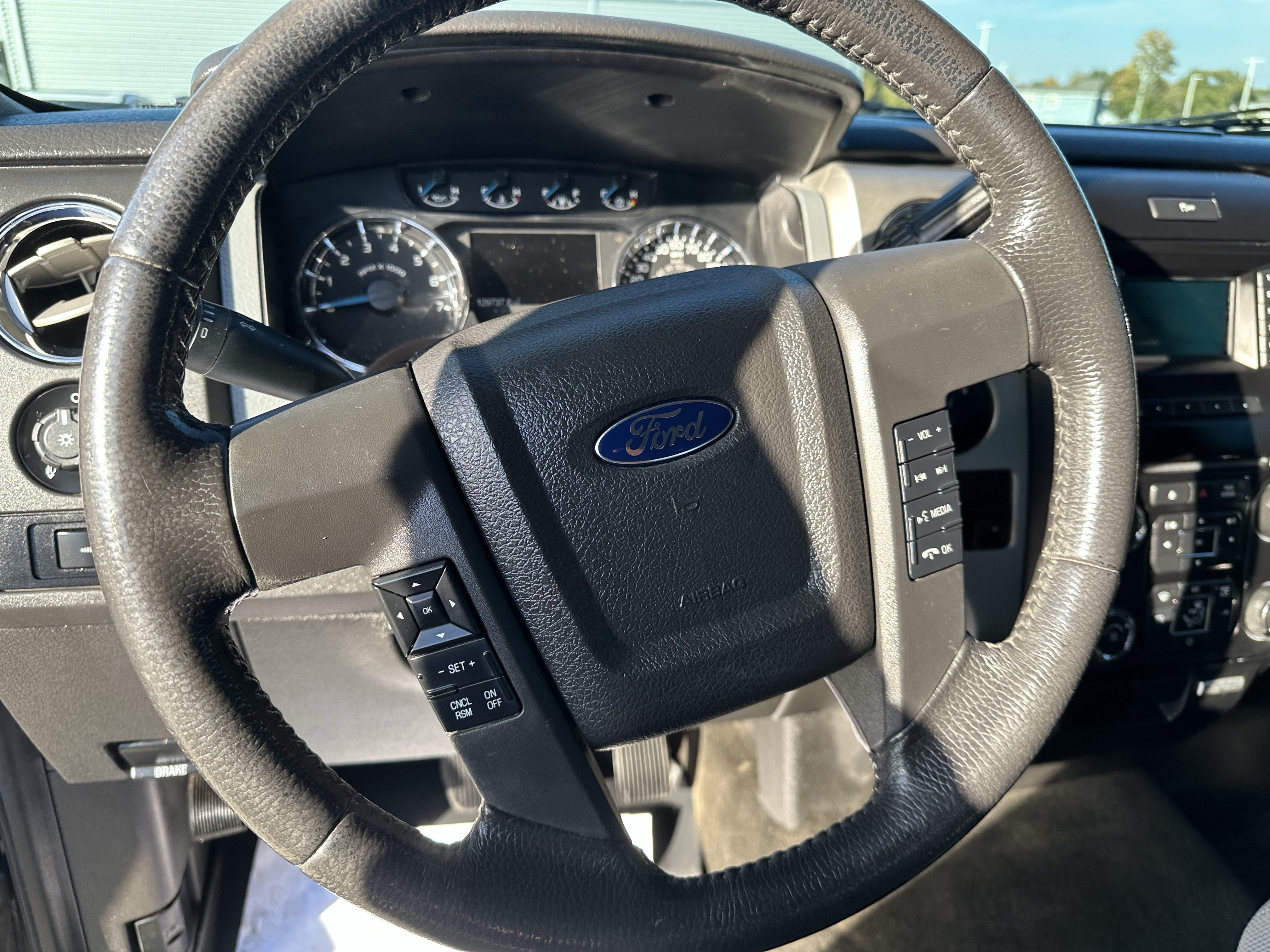 Used 2013 Ford F150 XLT w/ XLT Chrome Pkg AWD/4WD image 7