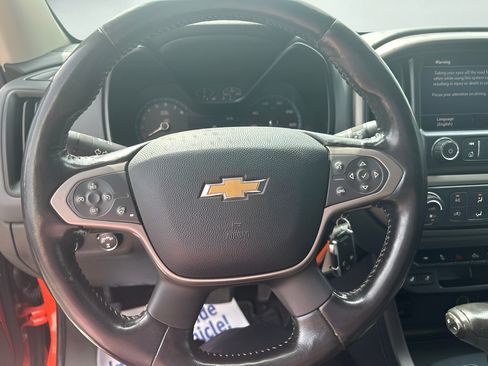 Used 2019 Chevrolet Colorado Z71 AWD/4WD image 13