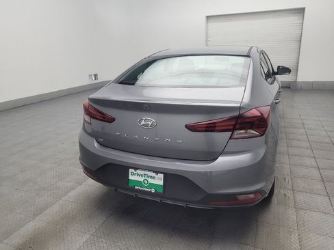 Used 2019 Hyundai Elantra SE FWD image 7
