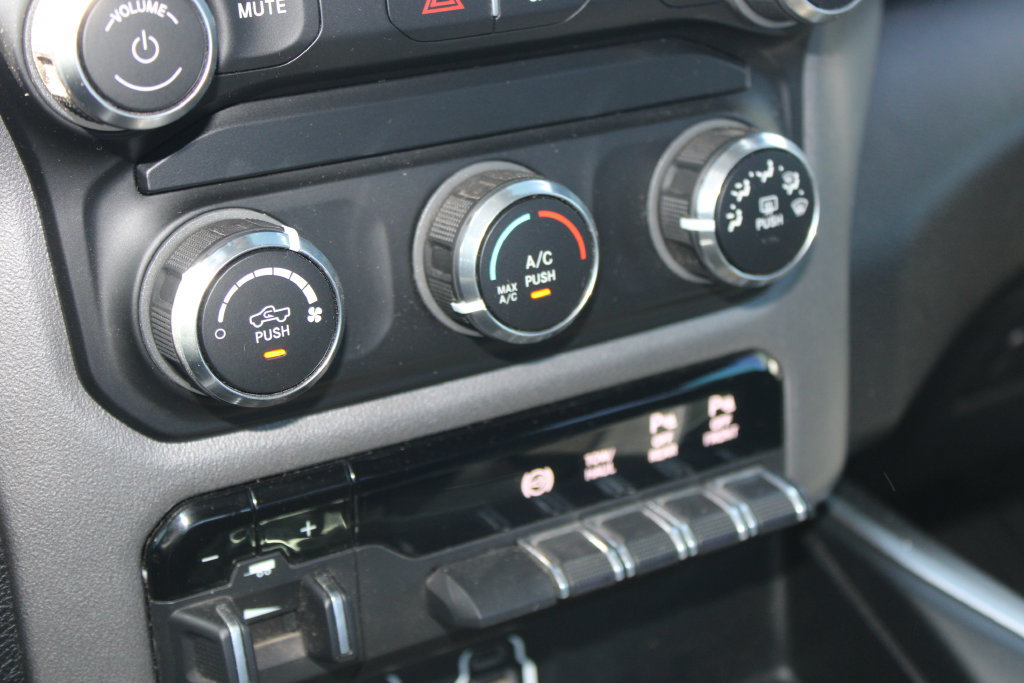 Used 2021 RAM 3500 Big Horn w/ Level 1 Equipment Group AWD/4WD image 29