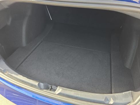 Used 2023 Tesla Model 3 Standard Range image 29