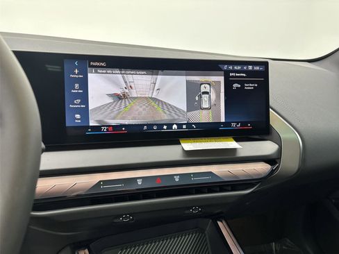 New 2026 BMW X3 xDrive30 w/ Premium Package image 30