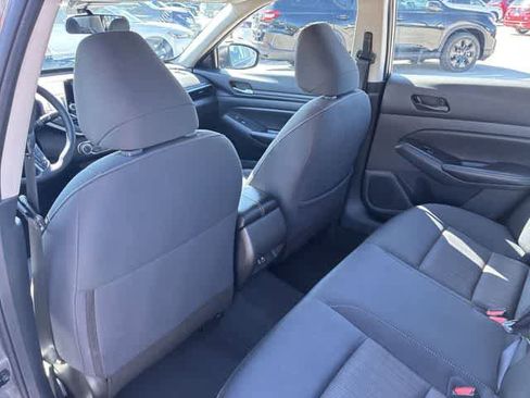 Used 2024 Nissan Altima 2.5 SV FWD image 19