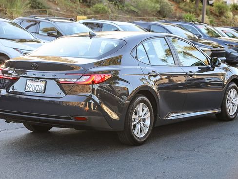 Certified 2025 Toyota Camry LE image 7