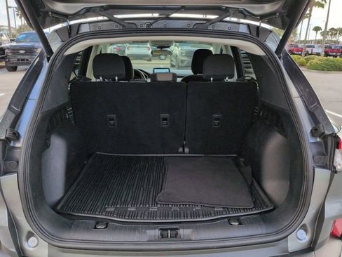Certified 2022 Ford Escape SE w/ SE Sport Appearance Package image 13
