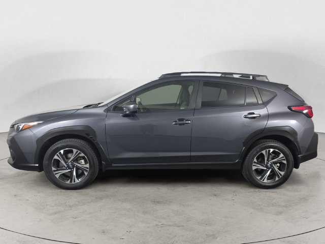 Used 2024 Subaru Crosstrek 2.0i Premium w/ Crosstrek Mirror Package AWD/4WD image 8