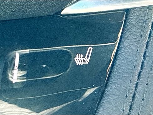 Used 2024 Cadillac XT5 Premium Luxury image 22