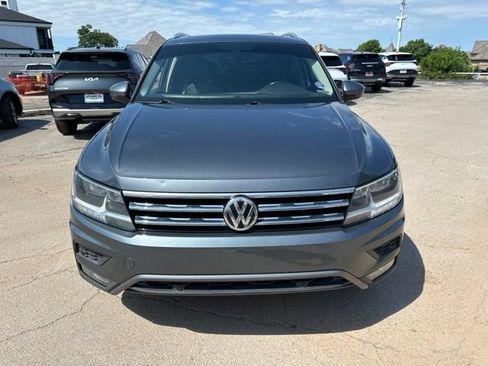 Used 2019 Volkswagen Tiguan SEL FWD image 18