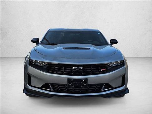 Used 2023 Chevrolet Camaro LT RWD image 3
