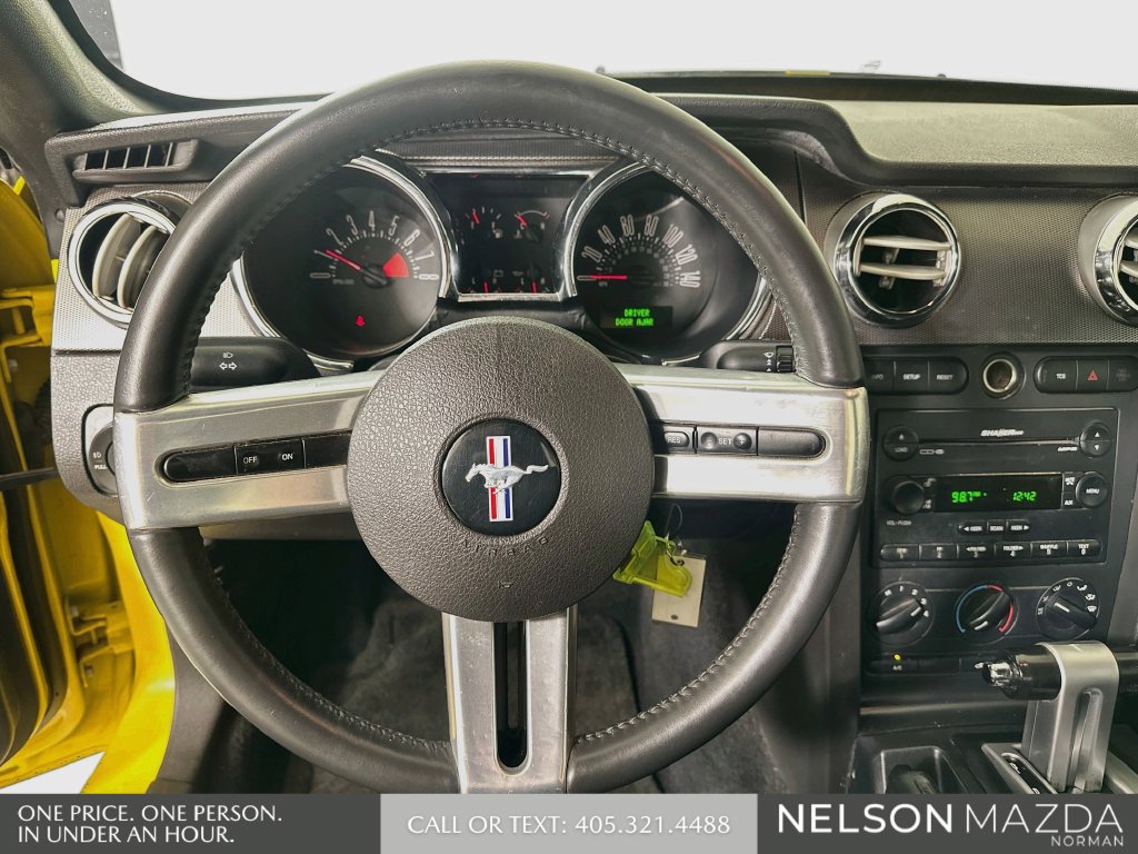 Used 2006 Ford Mustang GT RWD image 13