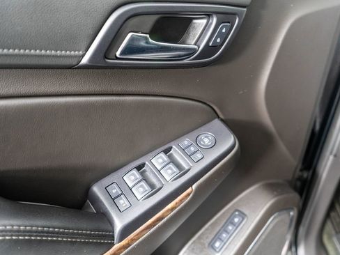 Used 2017 Chevrolet Tahoe LT image 27